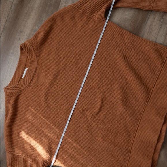 Aerie Oversized Orange Knit Sweater - Picture 4 of 7